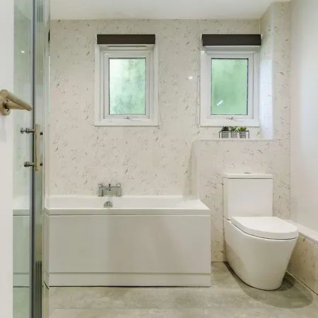 펜션 2 Bed In Whitsand Bay 88311 Landrake